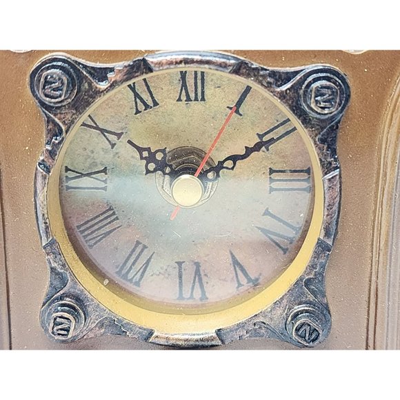Vintage Home Interior Old Style Brown Table/Desk Clock Tested And Works - Picture 10 of 11